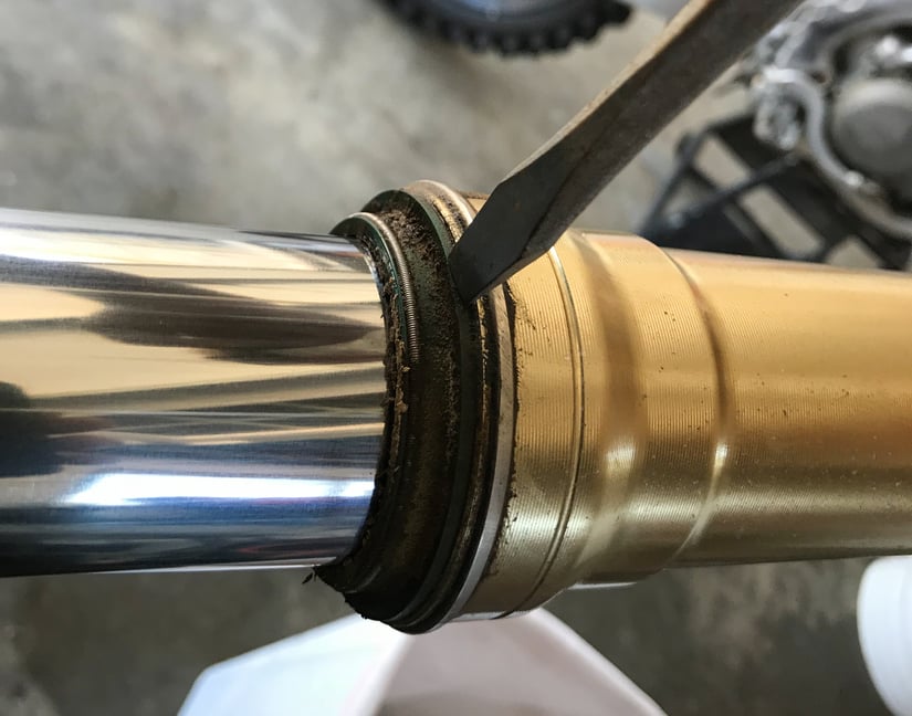 StepbyStep Guide to Replacing Fork Seals in your Dirt Bike